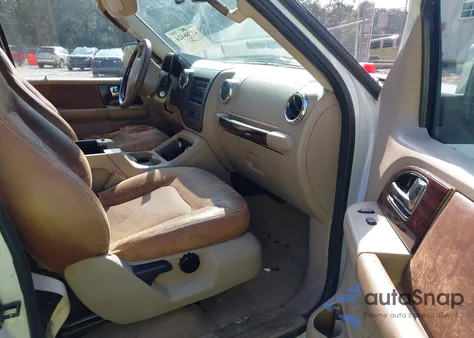 2006 Ford Expedition Eddie Bauer/King Ranch из США, поврежденный, VIN 1FMFU17526LA44364